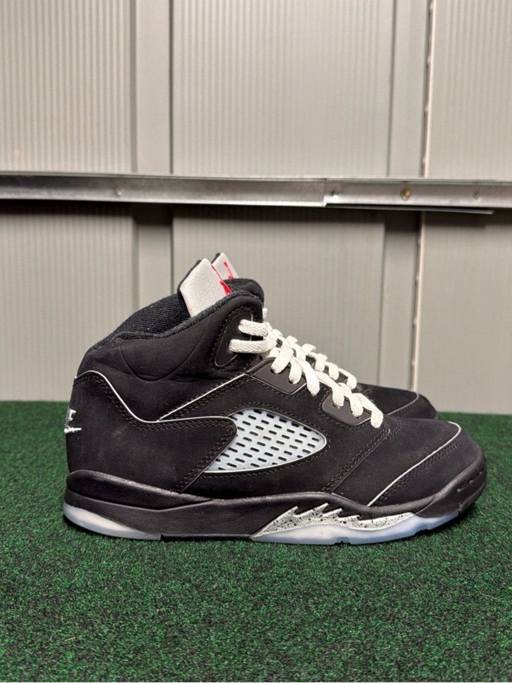 Air Jordan 5 Retro Black Metallic Reimagined Kids Size 3Y Youth HF3978-001